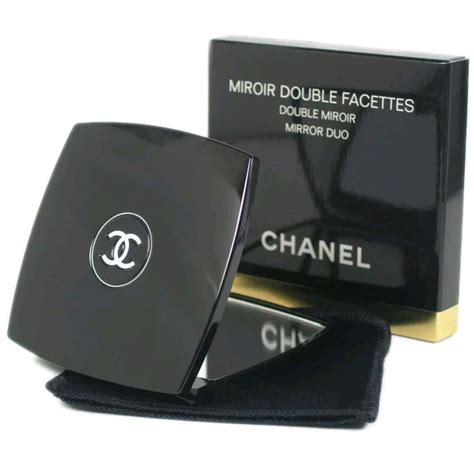 chanel mirror with free necklace|Chanel miroir mirror duo.